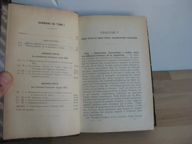 Principes de colonisation et de législation coloniale Principes de colonisation et de législation coloniale