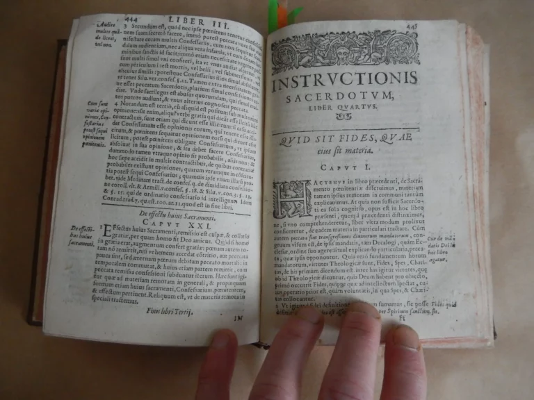 De instructione sacerdotum & peccatis mortalibus libri octo De instructione sacerdotum & peccatis mortalibus libri octo