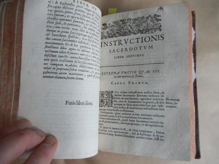 De instructione sacerdotum & peccatis mortalibus libri octo De instructione sacerdotum & peccatis mortalibus libri octo