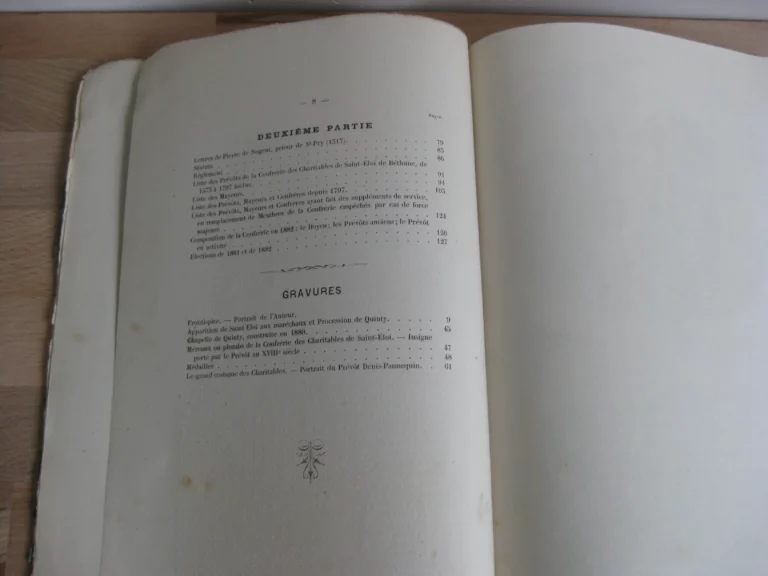 Histoire de la confrérie des charitables de Saint-Éloi de Béthune. Histoire de la confrérie des charitables de Saint-Éloi de Béthune.