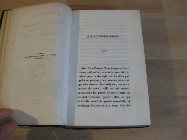 Histoire des fêtes civiles et religieuses. Madame Clément, née Hémery