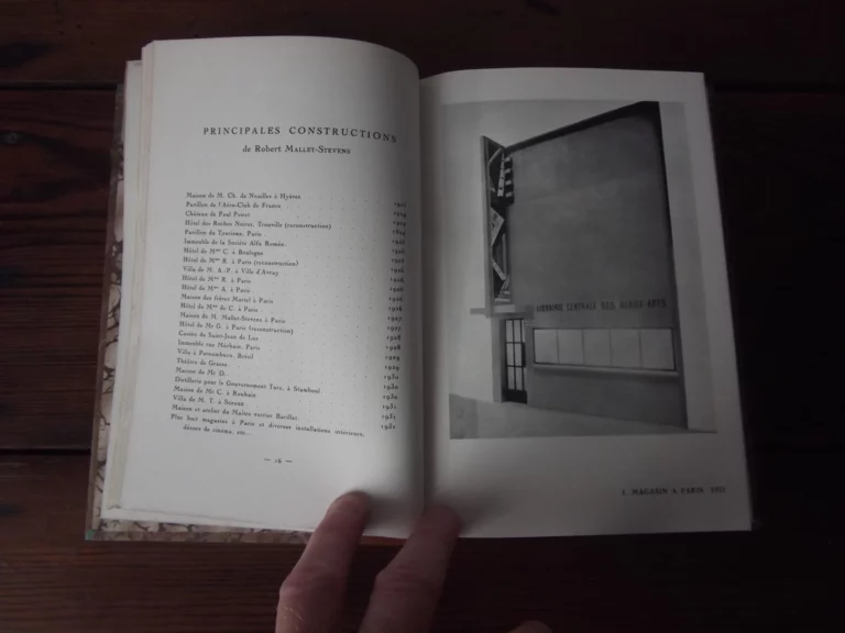 Mallet-Stevens / Le Corbusier et Pierre Jeanneret / Walter Gropius. Trois textes reliés en un volume