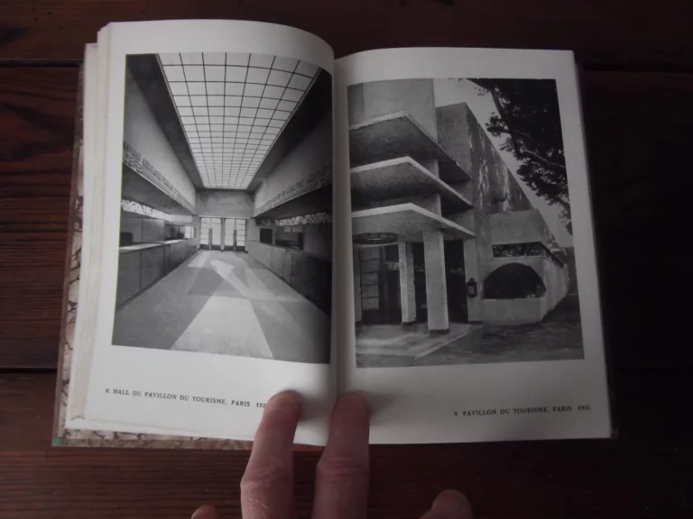 Mallet-Stevens / Le Corbusier et Pierre Jeanneret / Walter Gropius. Trois textes reliés en un volume