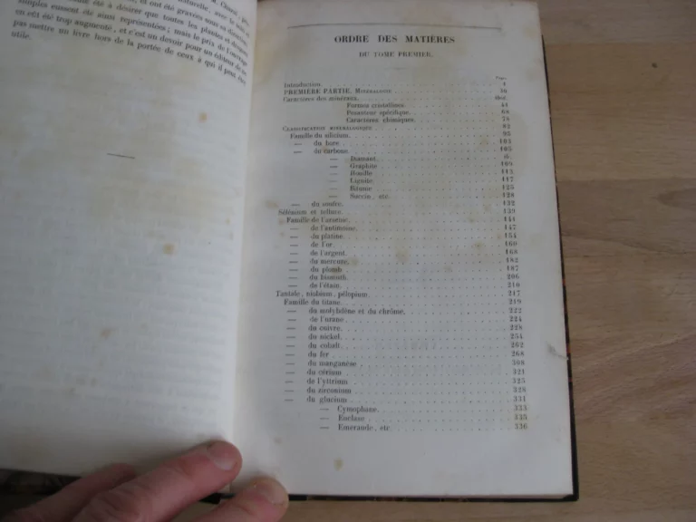 Histoire naturelle des drogues simples ou cours d'histoire naturelle