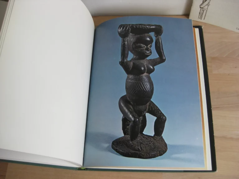 L’art Eket, collection Azar