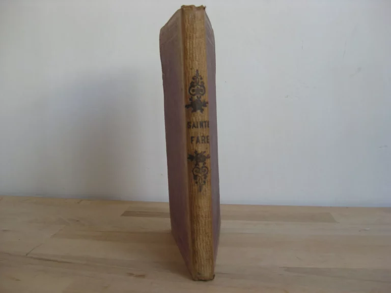 Sainte Fare et l’abbaye royale de Faremoutiers Sainte Fare et l’abbaye royale de Faremoutiers