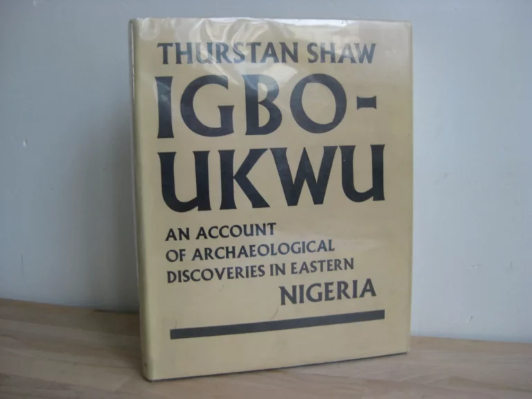 Igbo-Ukwu. Vol. 2 - Thurstan Shaw Igbo-Ukwu. Vol. 2 - Thurstan Shaw
