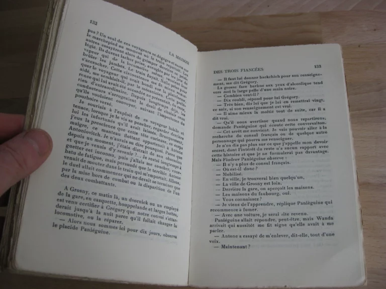 La maison des trois fiancées - Emile Zavie