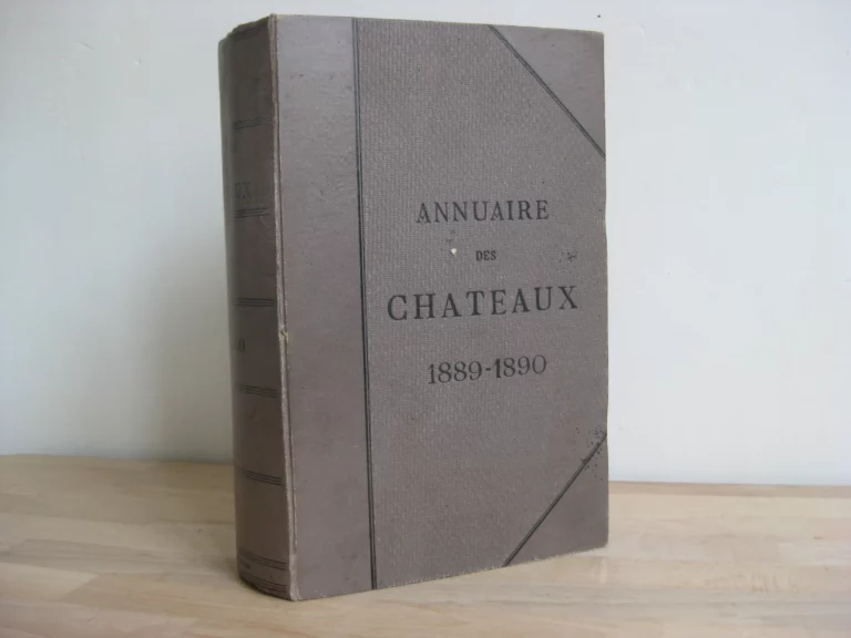 Annuaire des châteaux et des départements 1889-1890 Annuaire des châteaux et des départements 1889-1890