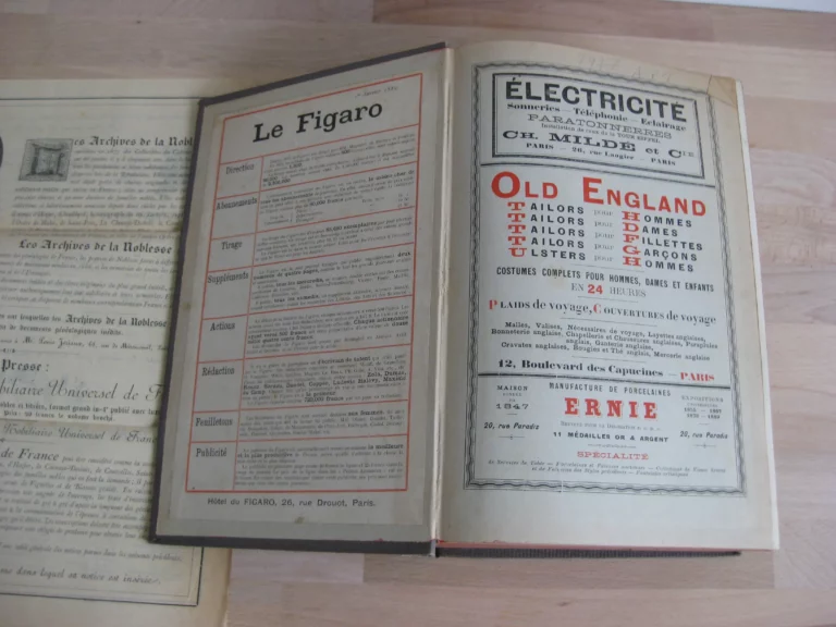 Annuaire des châteaux et des départements 1889-1890 Annuaire des châteaux et des départements 1889-1890
