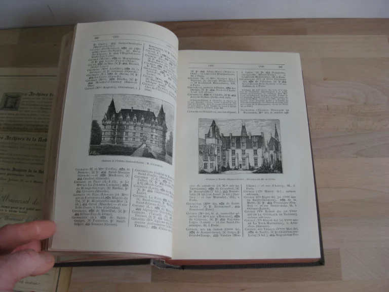 Annuaire des châteaux et des départements 1889-1890 Annuaire des châteaux et des départements 1889-1890