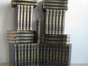 Bibliothèque universelle des voyages effectués par mer ou par terre