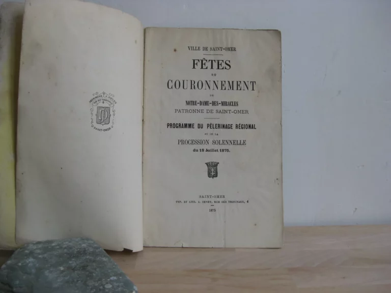 Fêtes du couronnement de Notre-Dame-des-miracles, patronne de Saint-Omer. Fêtes du couronnement de Notre-Dame-des-miracles, patronne de Saint-Omer.