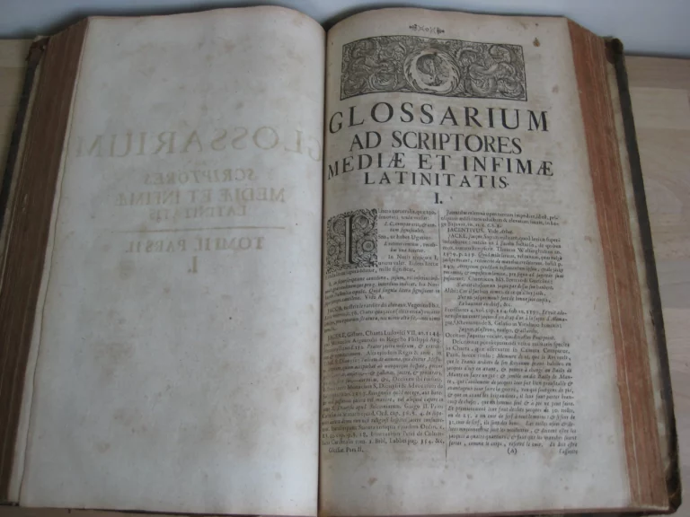 Glossarium ad scriptores mediae et infimae latinitatis, Tomi II. Pars I et II. Glossarium ad scriptores mediae et infimae latinitatis, Tomi II. Pars I et II.