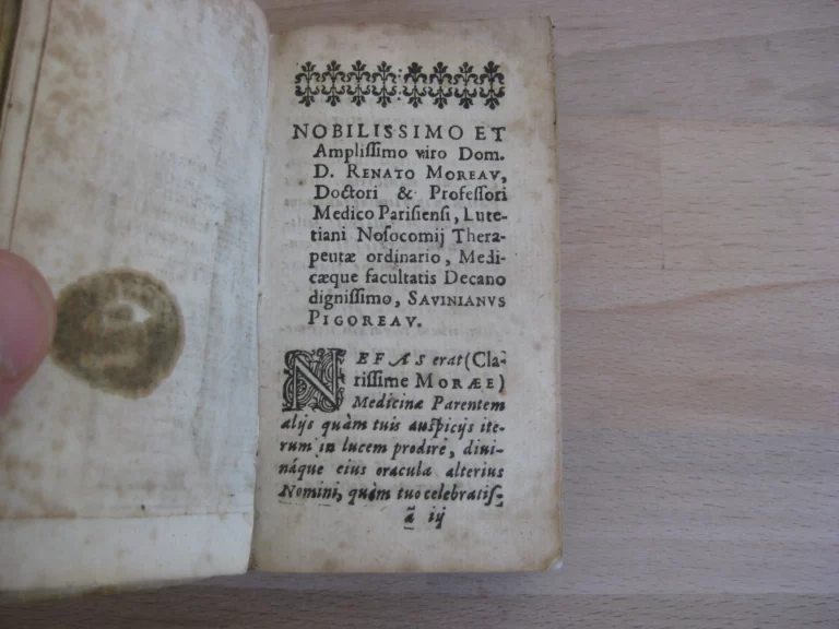 Hippocratis Aphorismi Graecoltini e Regione - Hippocrate et C. Celse Hippocratis Aphorismi Graecoltini e Regione - Hippocrate et C. Celse