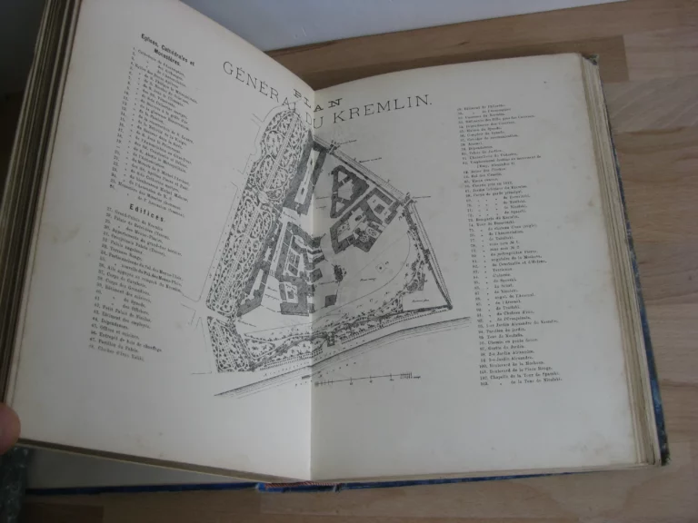 Le Kremlin de Moscou. Esquisses et tableaux. Autrefois et Aujourd’hui