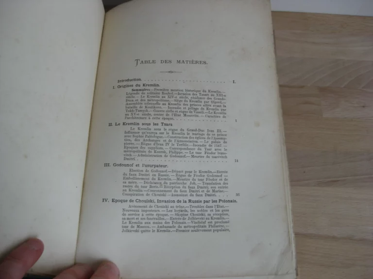 Le Kremlin de Moscou. Esquisses et tableaux. Autrefois et Aujourd’hui