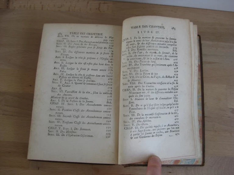 Traité de la théorie et pratique des accouchements, Tome 1