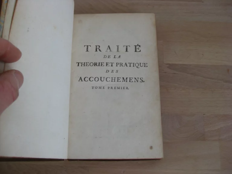 Traité de la théorie et pratique des accouchements, Tome 1