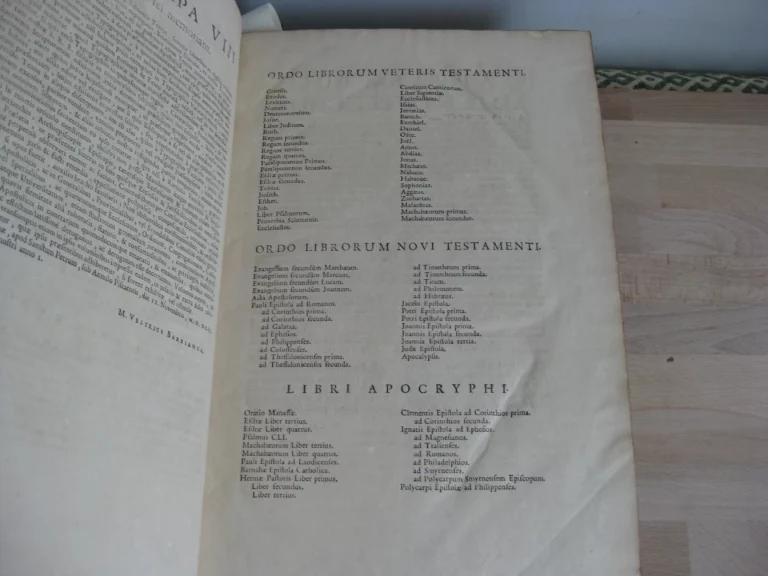 Biblia sacra. Vulgatae Editionis Sixti V et Clementis VIII