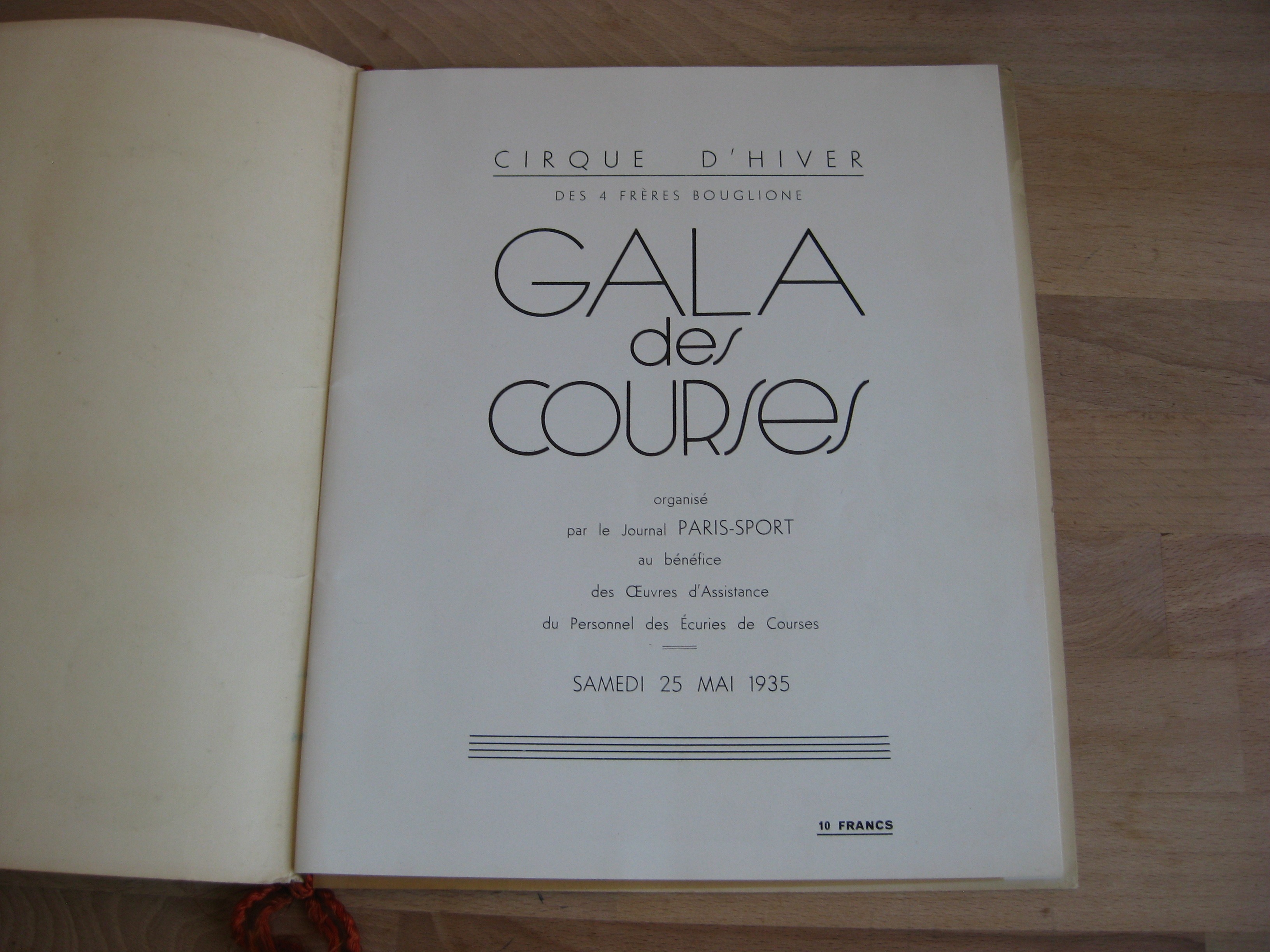 Gala des courses - Cirque d’hiver des 4 frères Bouglione.