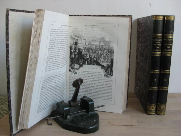 Histoire des Girondins. Édition illustrée, 3 tomes complet.