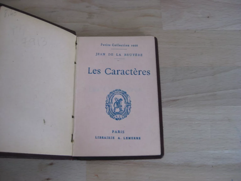 Les caractères - Les caractères Les caractères - Les caractères