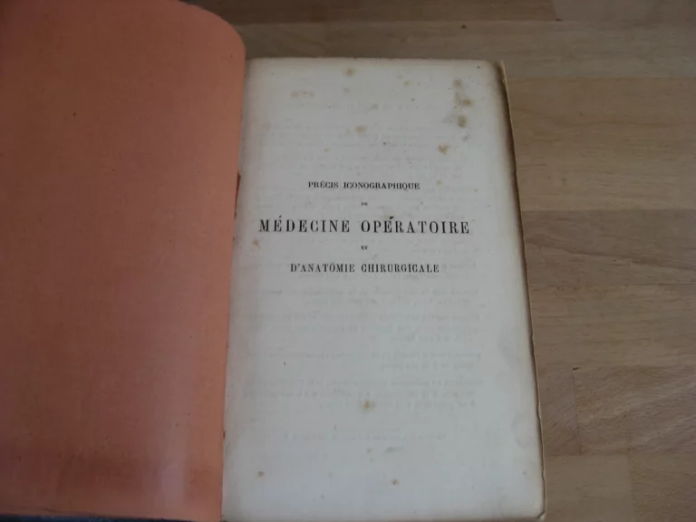 Précis iconographique de médecine opératoire et d’anatomie chirurgicale