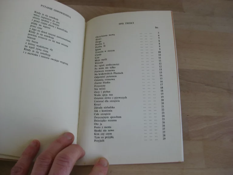 Zblizenia wyobcowane - Jan Suberlak