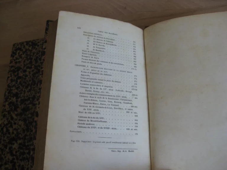 Abécédaire ou rudiment d’archéologie 2 tomes, M. de Caumont