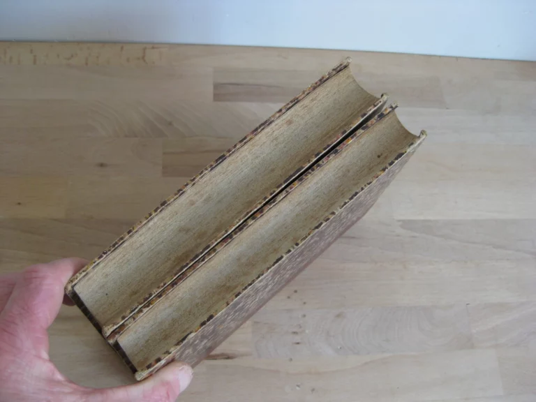 Abécédaire ou rudiment d’archéologie 2 tomes, M. de Caumont