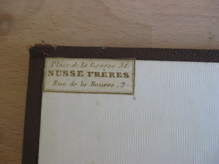 Album de Monogrammes historiques et Modernes (avec plus de 700 monogrammes) Album de Monogrammes historiques et Modernes (avec plus de 700 monogrammes)