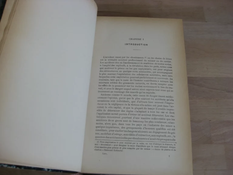 Compte-rendu des Travaux de la Commission prussienne des éboulements Compte-rendu des Travaux de la Commission prussienne des éboulements