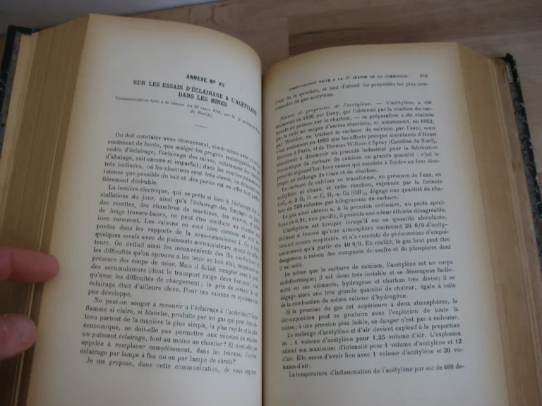 Compte-rendu des Travaux de la Commission prussienne des éboulements Compte-rendu des Travaux de la Commission prussienne des éboulements