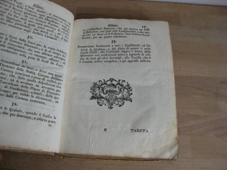 Edito di S.M. riguardante alcune dichiarazioni Sopra le Generali Costitutioni e Contenente la Tariffa degli Emolument