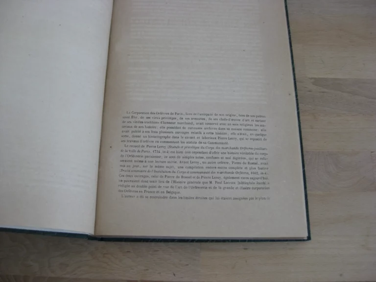 Histoire de l’orfévrerie-joaillerie et des orfèvres-joailliers de la France et de la Belgique Histoire de l’orfévrerie-joaillerie et des orfèvres-joailliers de la France et de la Belgique