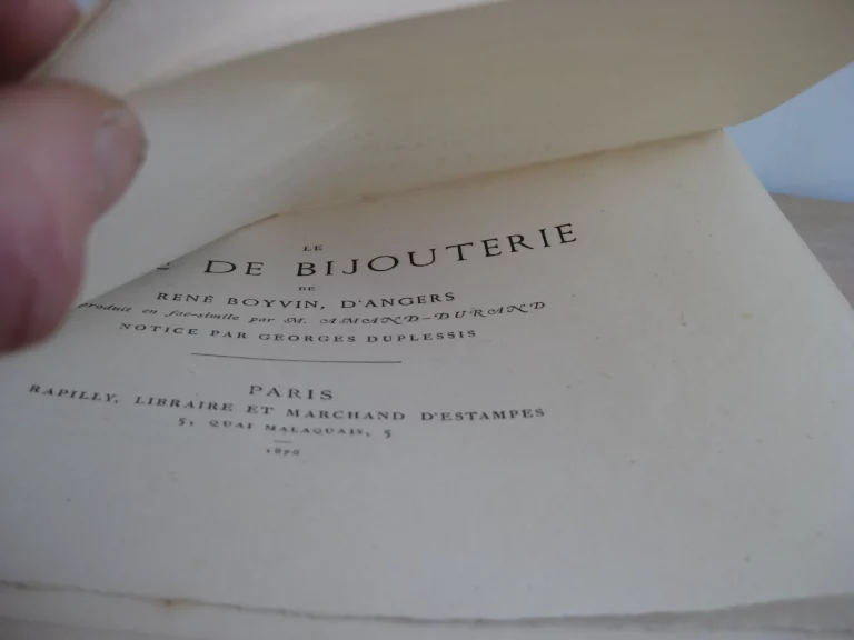 Le livre de bijouterie de René Boyvin, d’Angers Le livre de bijouterie de René Boyvin, d’Angers