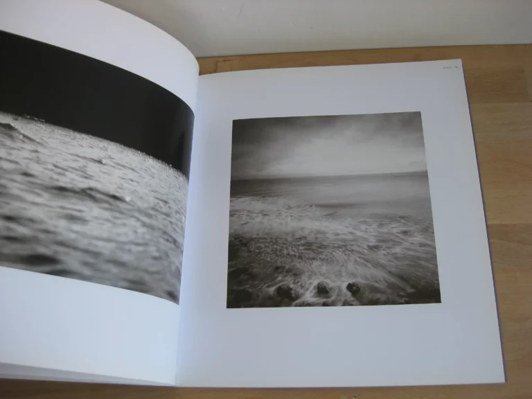 Mimmo Jodice. Silenzio. Exposition Cannes Musée de la mer, 2002