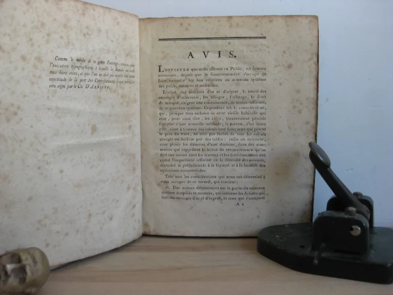 Notices élémentaires sur le nouveau système des poids et mesures, en ce qui concerne l’orfévrerie Notices élémentaires sur le nouveau système des poids et mesures, en ce qui concerne l’orfévrerie