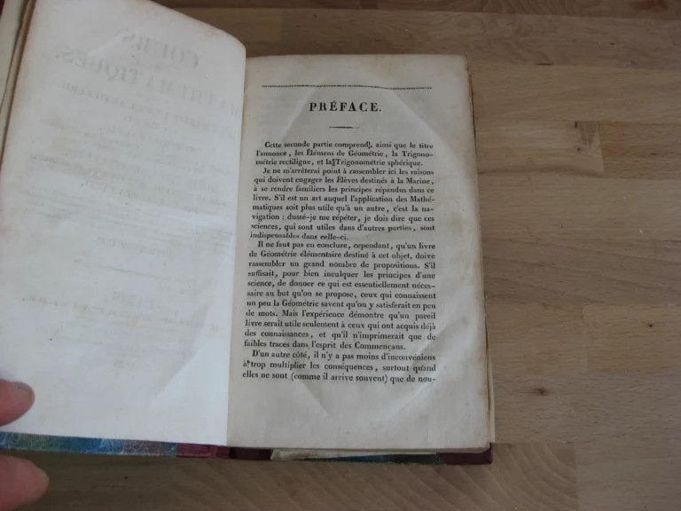Cours de Mathématiques à l'usage de la Marine et de l'Artillerie, seconde partie Cours de Mathématiques à l'usage de la Marine et de l'Artillerie, seconde partie