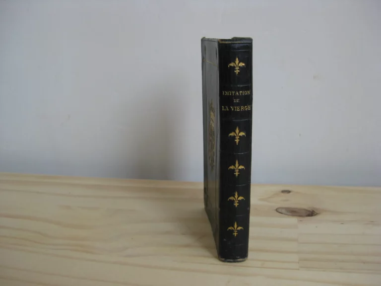 Imitation de la très sainte Vierge sur le modèle de l’imitation de Jésus-Christ.