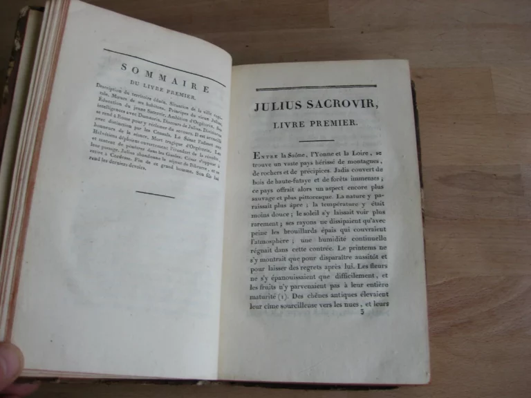 Oeuvres. Julius Sacrovir, ou le Dernier des Éduens en VIII livres Oeuvres. Julius Sacrovir, ou le Dernier des Éduens en VIII livres