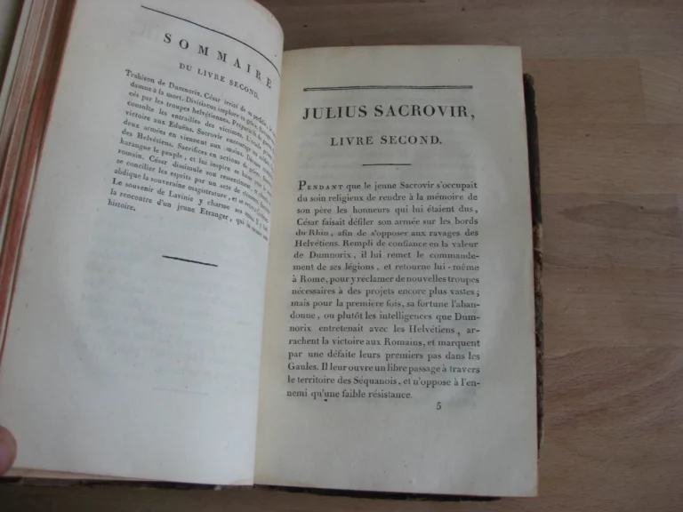Oeuvres. Julius Sacrovir, ou le Dernier des Éduens en VIII livres Oeuvres. Julius Sacrovir, ou le Dernier des Éduens en VIII livres
