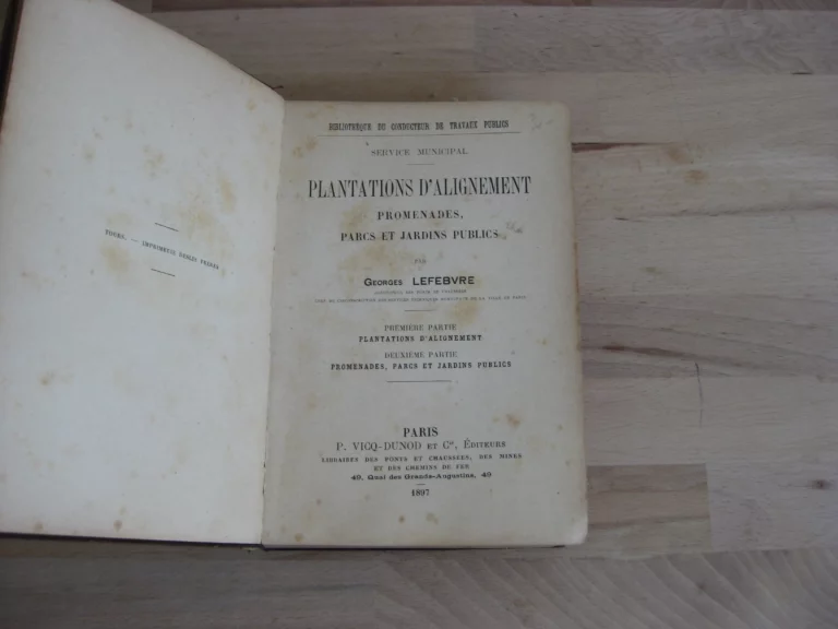 Plantations d'alignement, promenades, parcs et jardins publics Plantations d'alignement, promenades, parcs et jardins publics