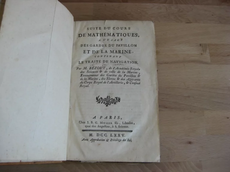 Suite du cours de mathématiques, à l'usage des gardes du pavillon et de la marine Suite du cours de mathématiques, à l'usage des gardes du pavillon et de la marine