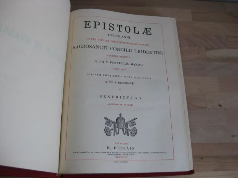 Epistolae et Evangelia Totius Anni. Juxta Typicam editionemMissalis Romani