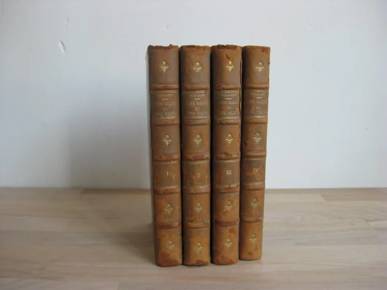 Les mille et une nuits, contes arabes. 4 tomes Les mille et une nuits, contes arabes. 4 tomes