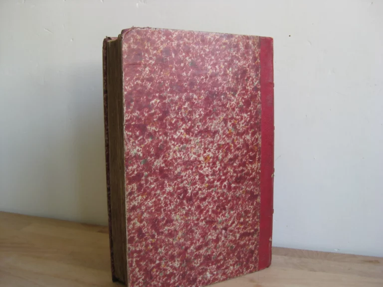 Table d’angles horaires contenant plus de quarante mille horaires Table d’angles horaires contenant plus de quarante mille horaires