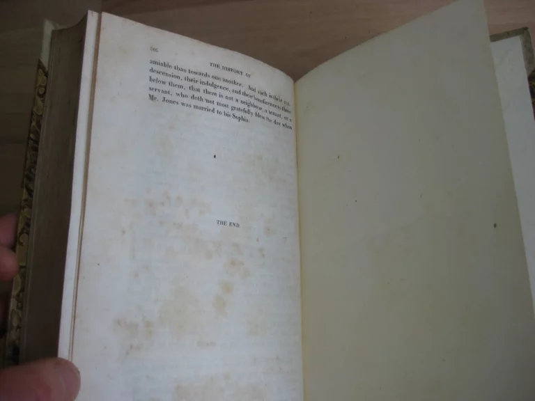 The History of Tom Jones, a foundling, 2 tomes, complet The History of Tom Jones, a foundling, 2 tomes, complet