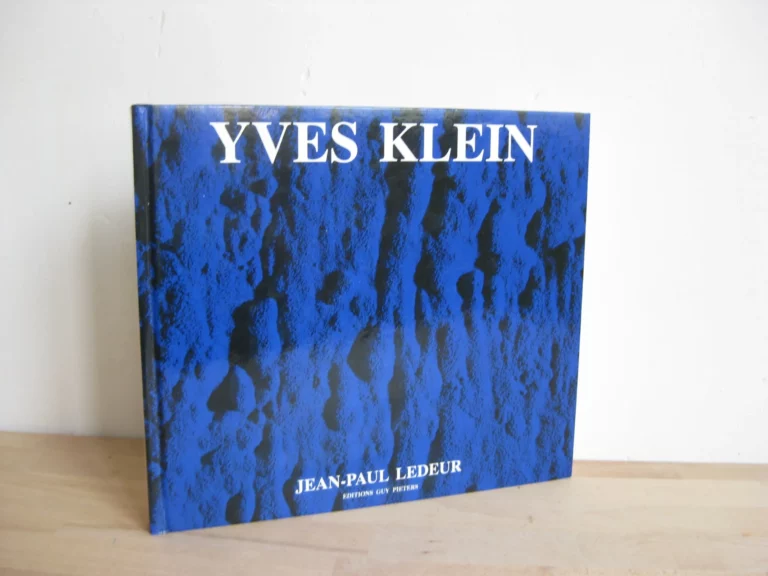 Yves Klein. Catalogue raisonné des éditions et sculptures